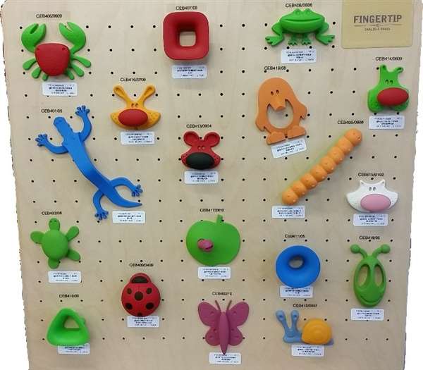 Penguin Cabinet Knob 77 x 92mm Orange (EACH) - Image 3